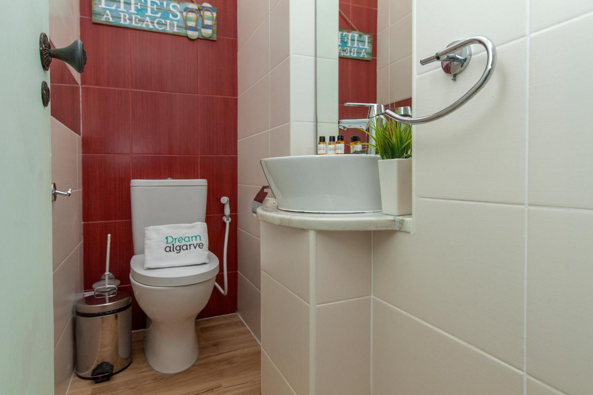 B86 - Beachline Apartment In Luz 外观 照片