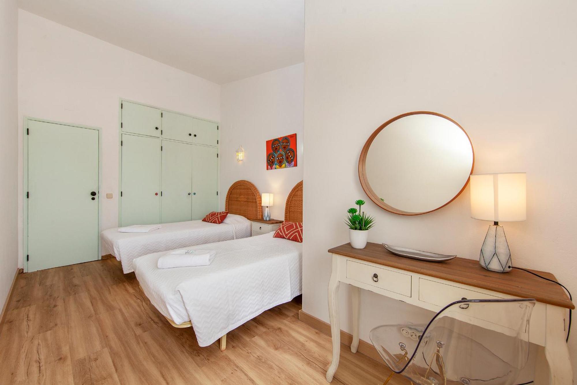 B86 - Beachline Apartment In Luz 外观 照片